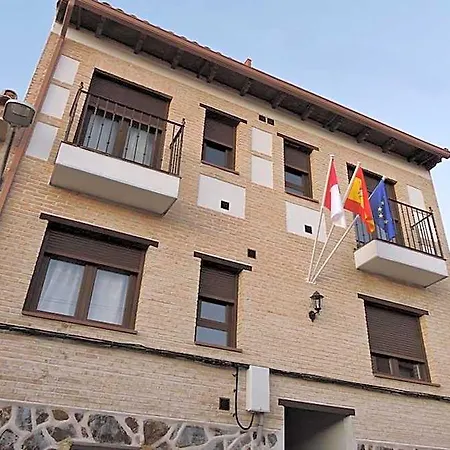 Turisticos Dulcinea Ventas Con Pena Aguilera 4*